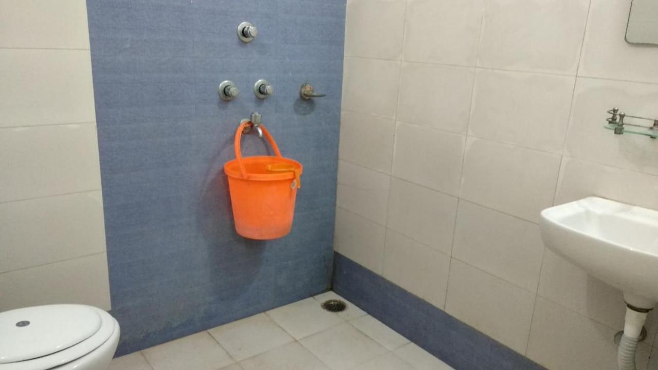 Ywca Gallway Guest House Калькутта Экстерьер фото